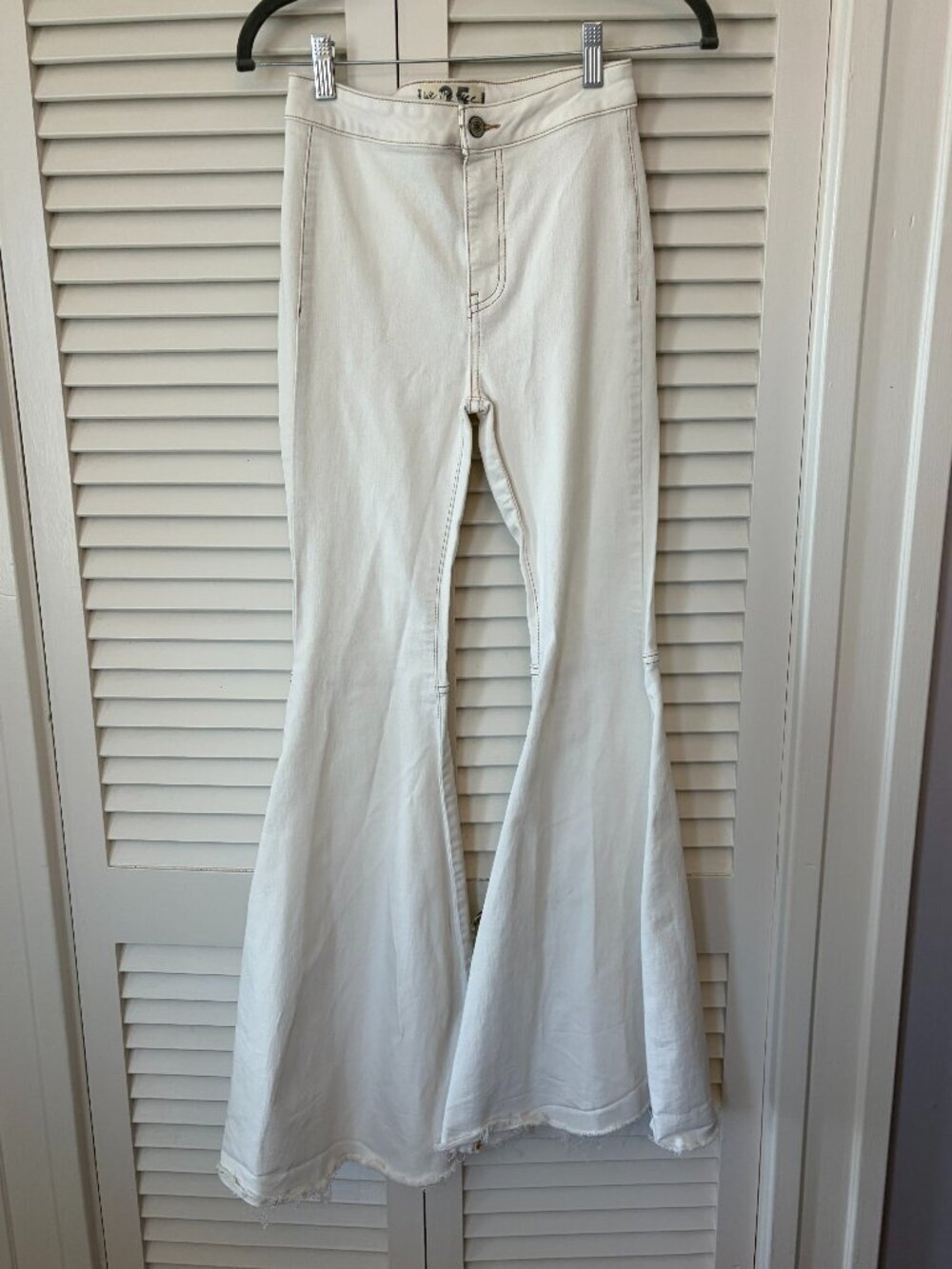 We the Free flare denim jeans 25 cream Just Float On Free People